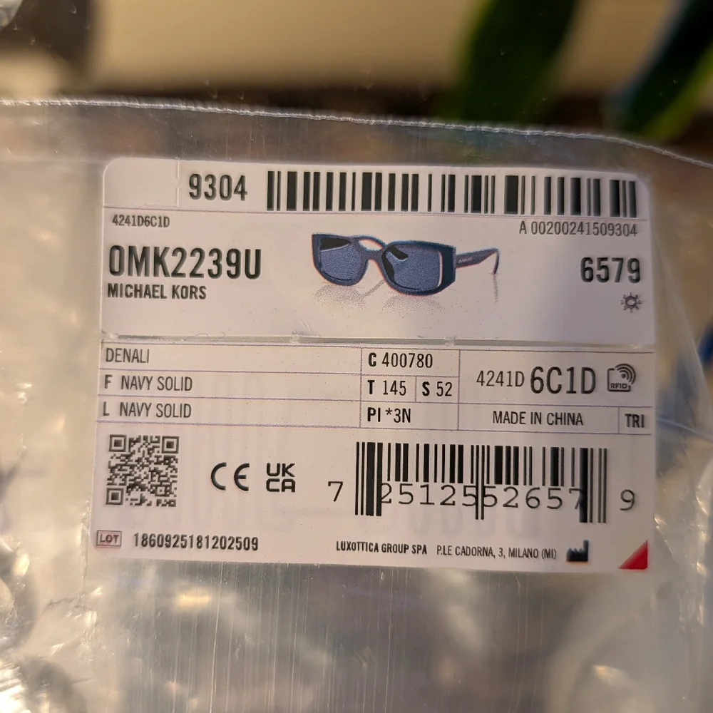 Michael Kors Outlet Denali Sunglasses NWT